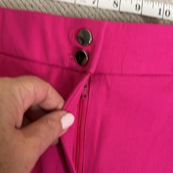 Chico’s Women's secret stretch straight leg Pink Pants, size : 00/ 2 - Picture 10 of 17